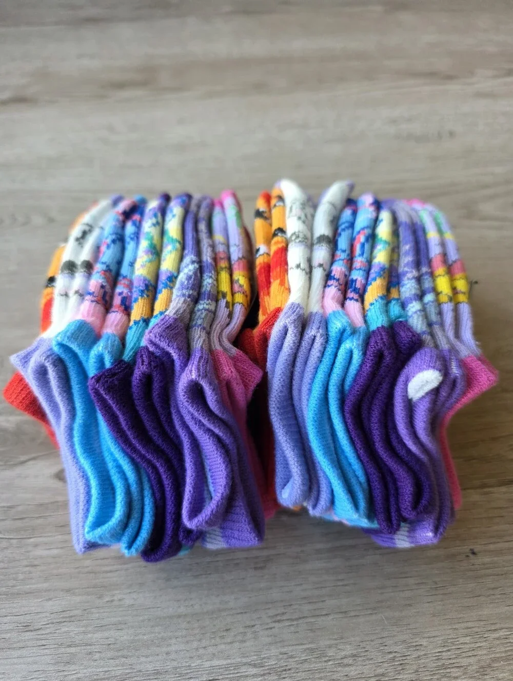 Unicorn Academy Girls Socks 12 Pairs 2 Packs Shoe Size 7-10 NWT Netflix